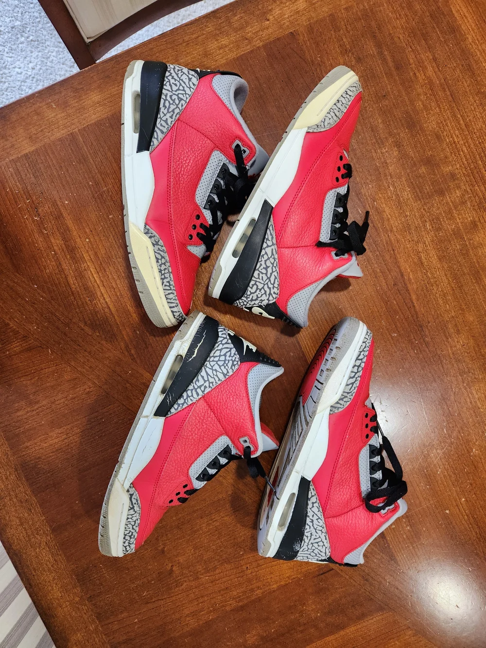 2 Jordan Retro 3s Size 9 Used Condition No Separation
